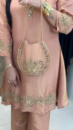 Shimar Plazo Set with Potli