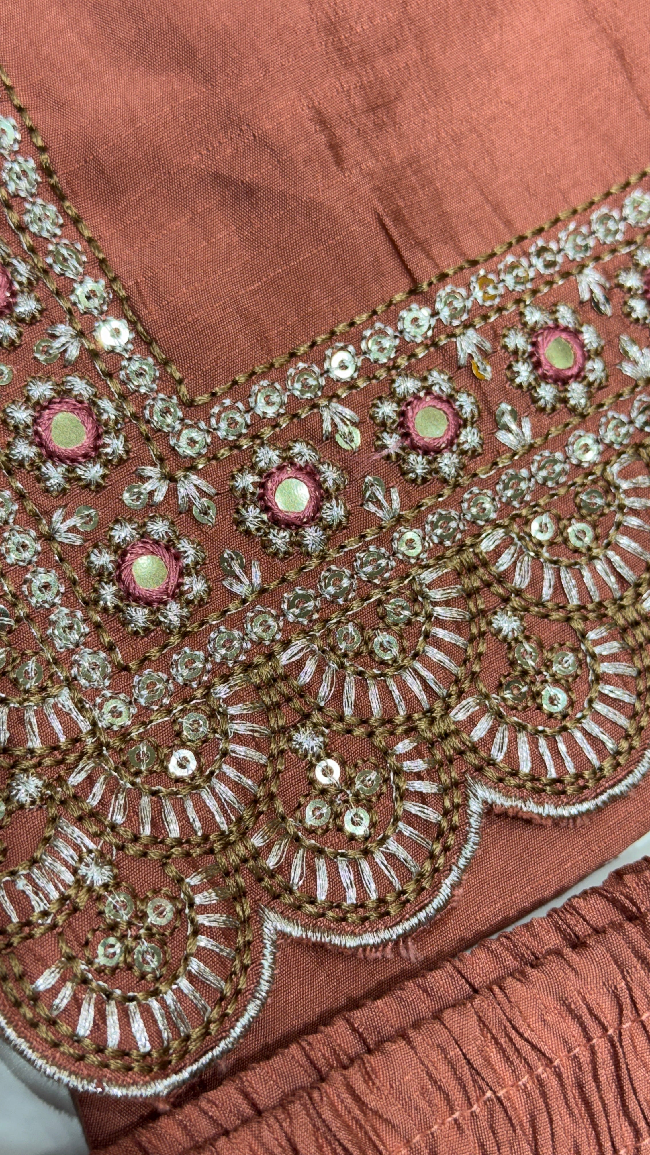 Dusty Pink Pineapple Neck Roman Silk suit