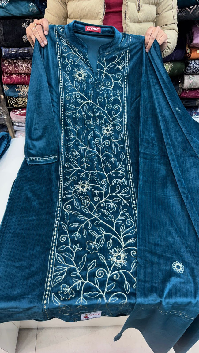 Cotrise Look Valvet Suit with Zari Work Hover Image