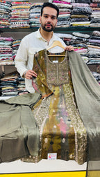 Pure Maslin Frok suit With Thread Work and Mirror Work