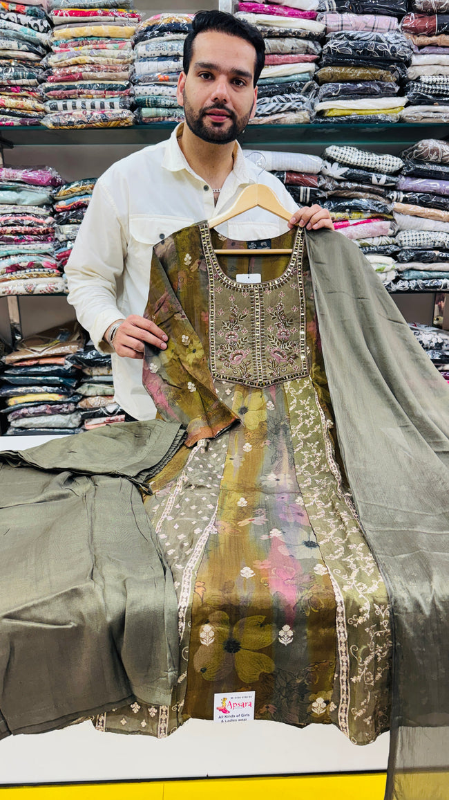 Pure Maslin Frok suit With Thread Work and Mirror Work Hover Image