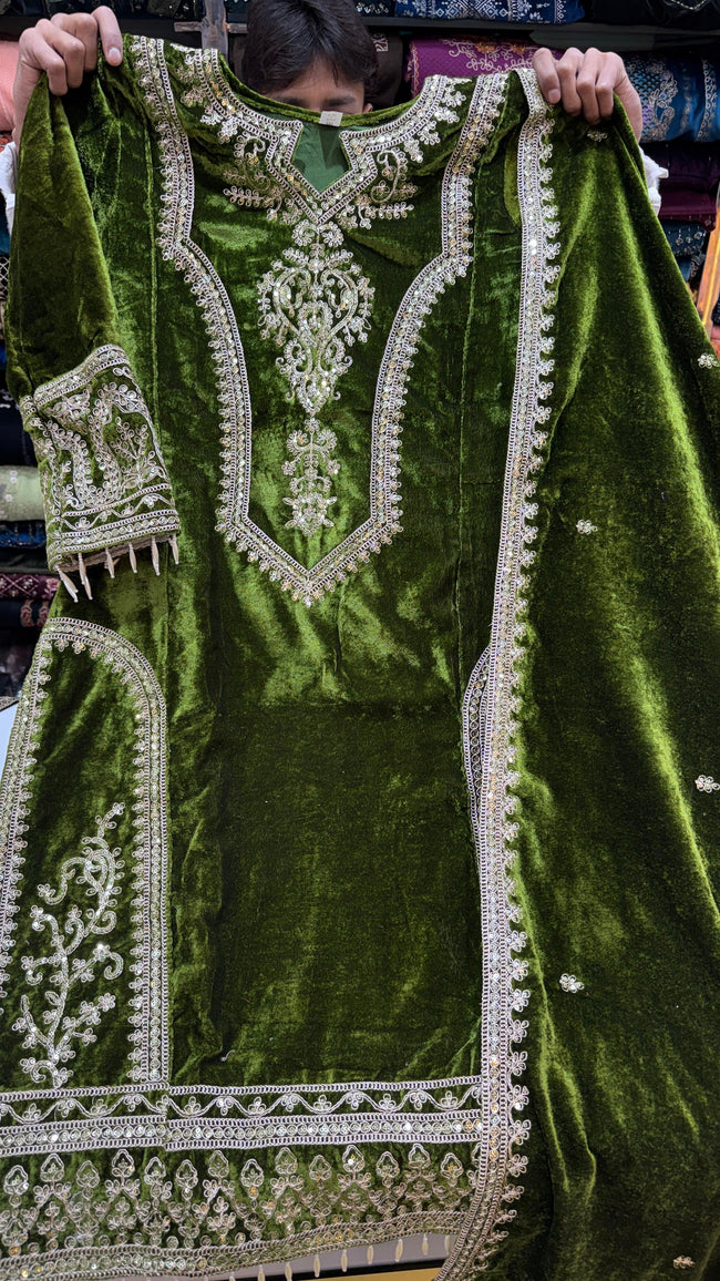 Makhmali Valvet Pakistani Plazo Suit Hover Image