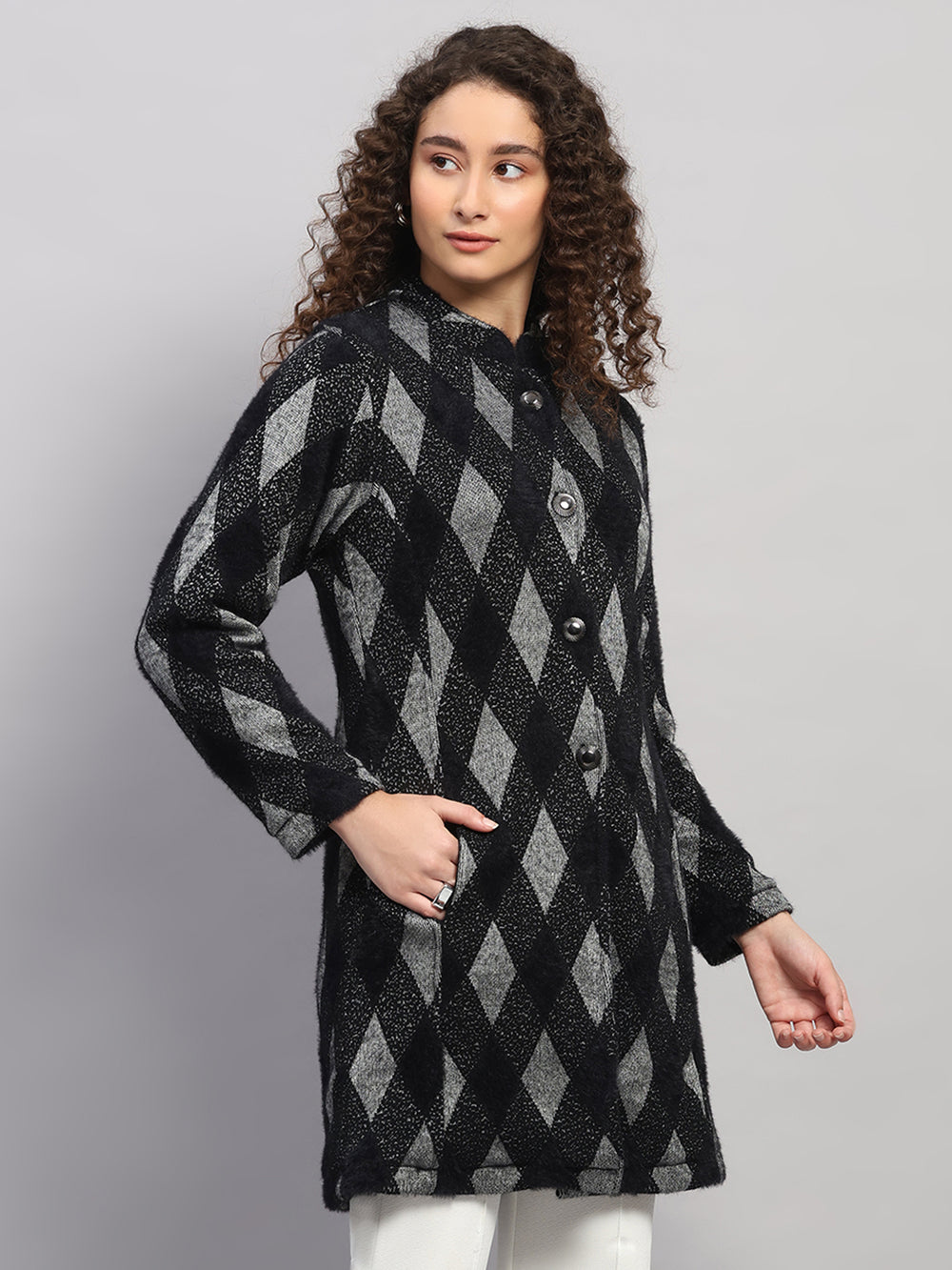 Women Black Printed Round Neck Full Sleeve Knitted Coat